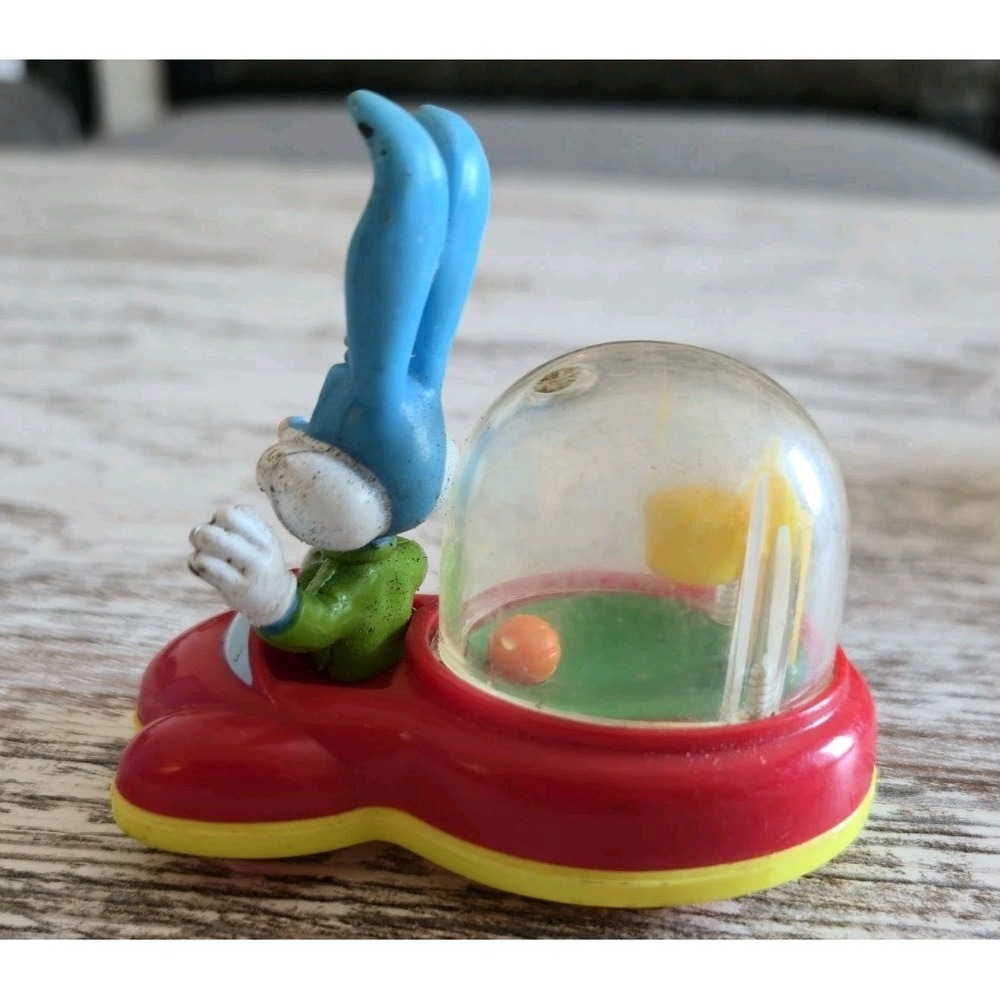 Vintage 1992 Tiny Toon Adventures Buster Bunny Basketball Game Toy - Warner...